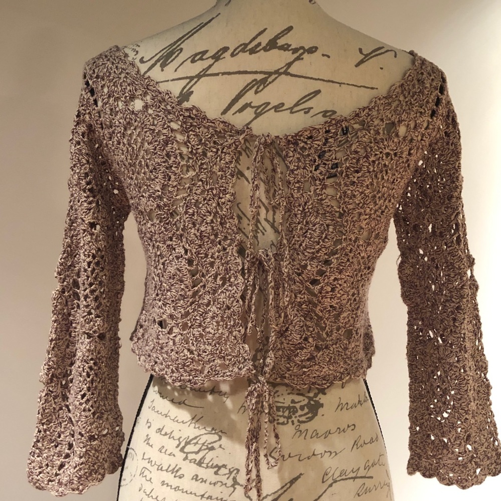 Cropped Open Knit Sweater - Picture 3 of 7